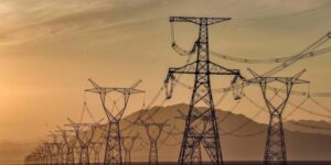      India agrees to purchase 10,000 MW of electricity in ten years from Nepal   